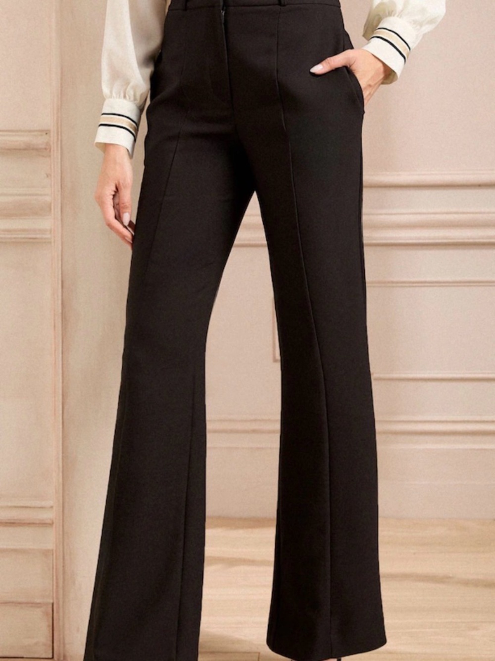 Banana Republic Sculpted Stretch Black Boot-Cut Dress Pants size petite 2